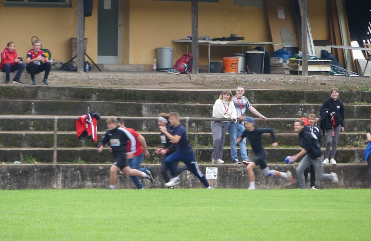 Bild vom 13. Benefizlauf im Jahr 2022. Dies ist das 162. Bild.